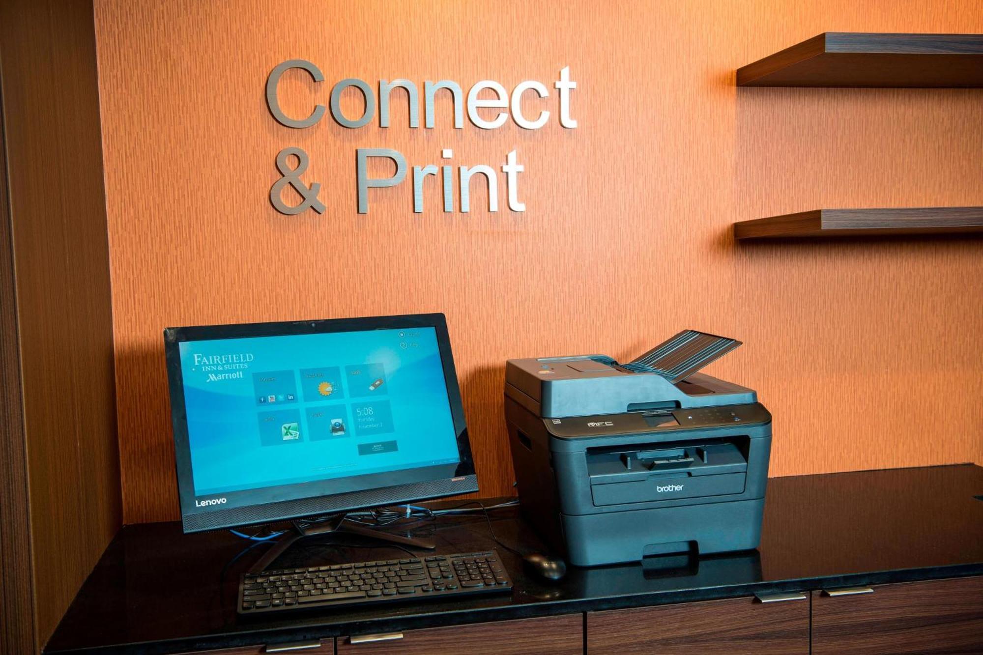 Fairfield Inn & Suites By Marriott Cincinnati Uptown/University Area Eksteriør billede
