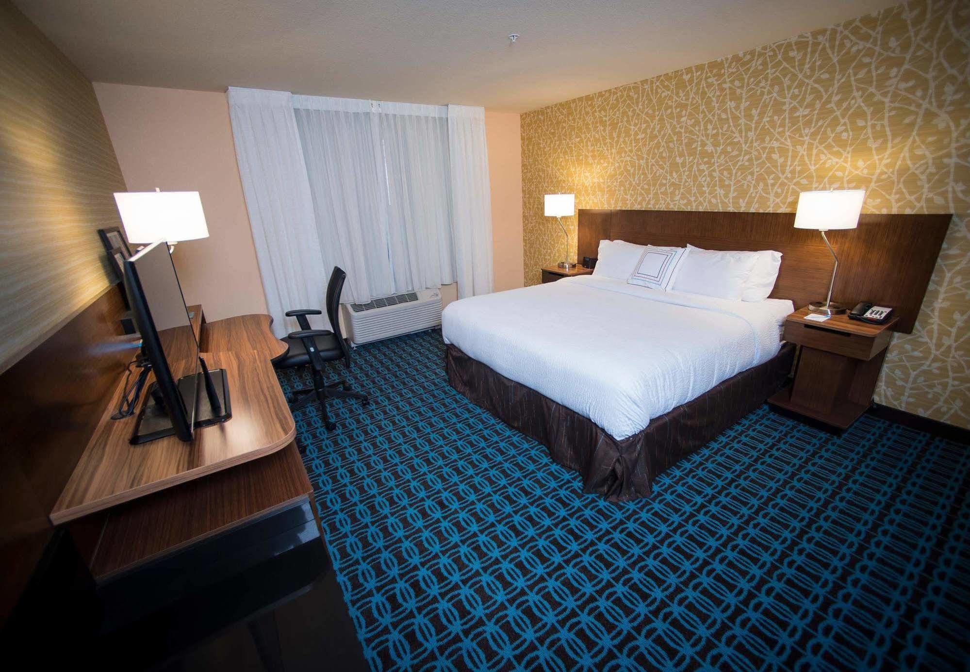 Fairfield Inn & Suites By Marriott Cincinnati Uptown/University Area Eksteriør billede